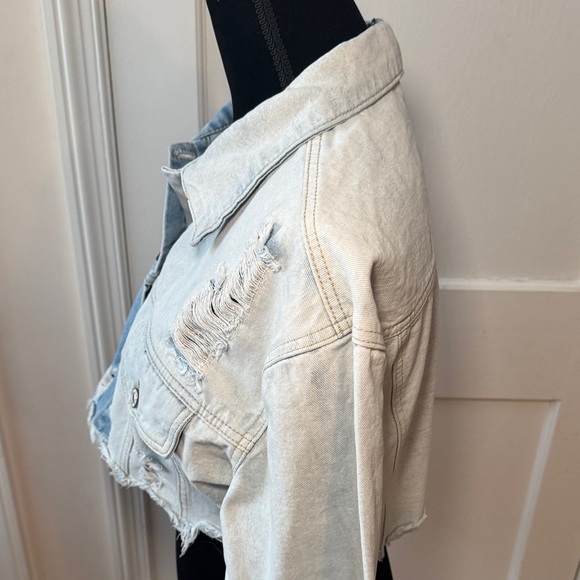 SHEIN Blue Two Tone Distressed Denim Jacket Women’s Size L - Picture 10 of 14